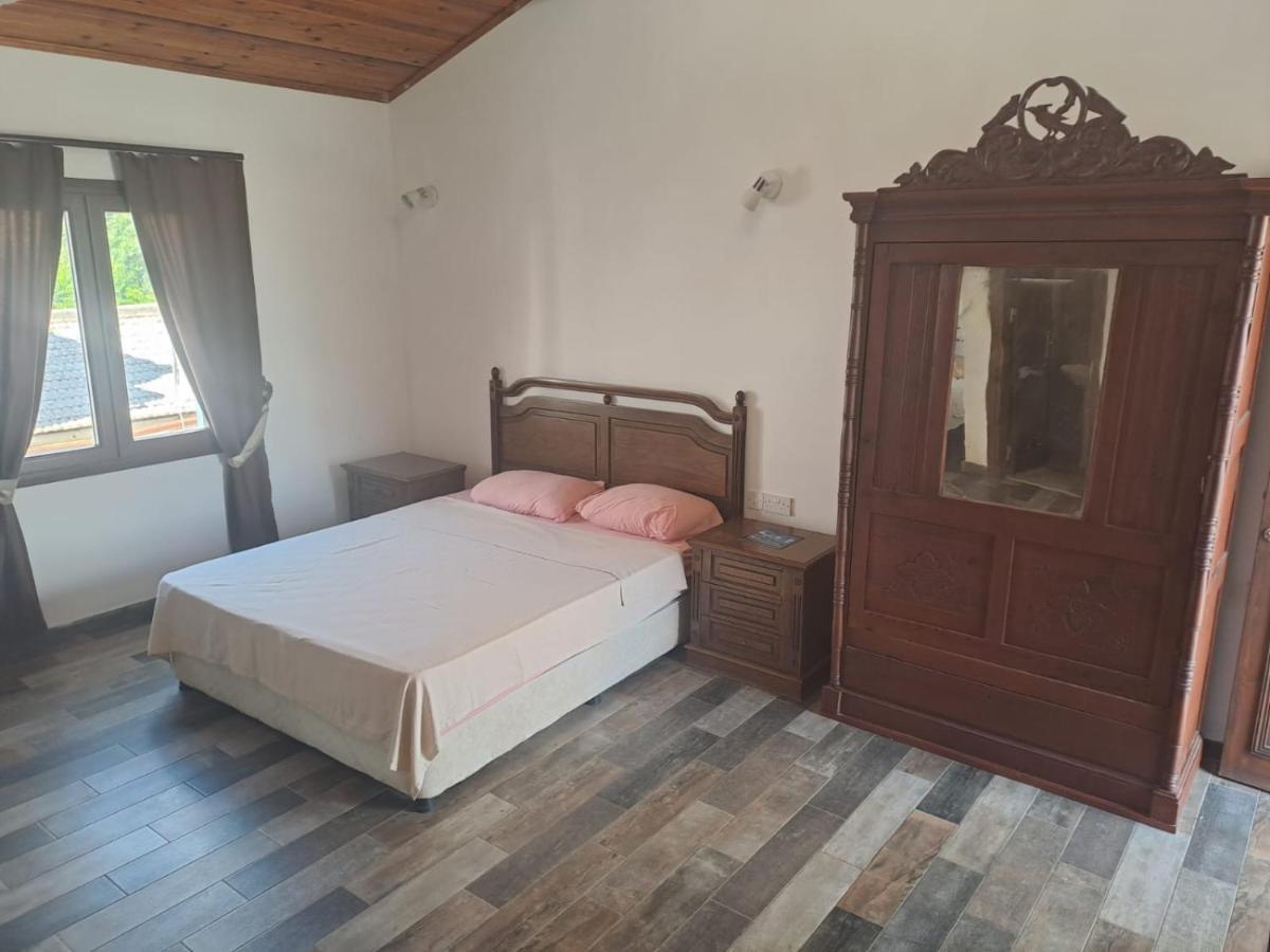Magic Moon Guest House Famagusta  Buitenkant foto
