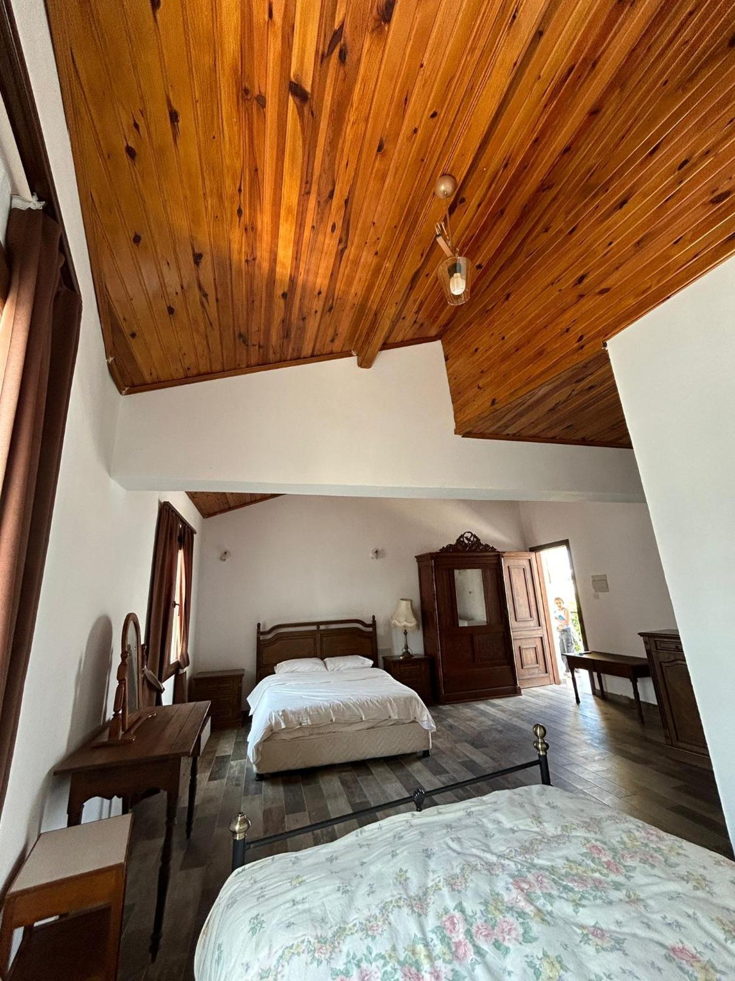 Magic Moon Guest House Famagusta  Buitenkant foto