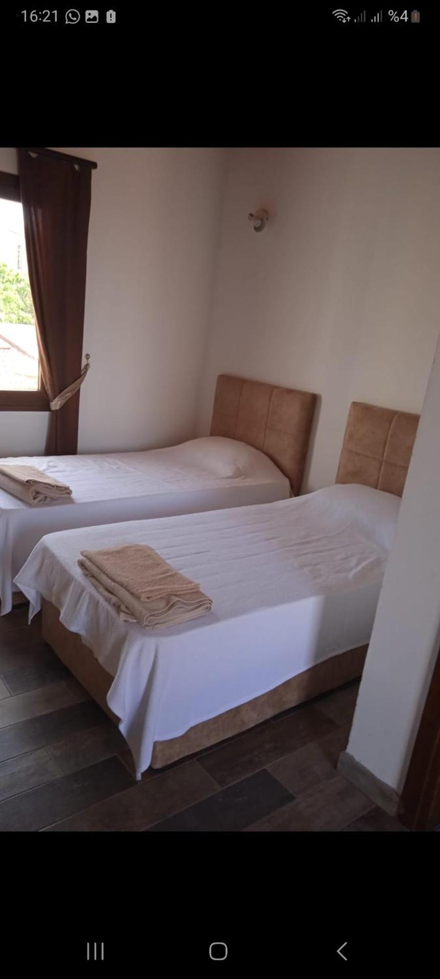 Magic Moon Guest House Famagusta  Buitenkant foto